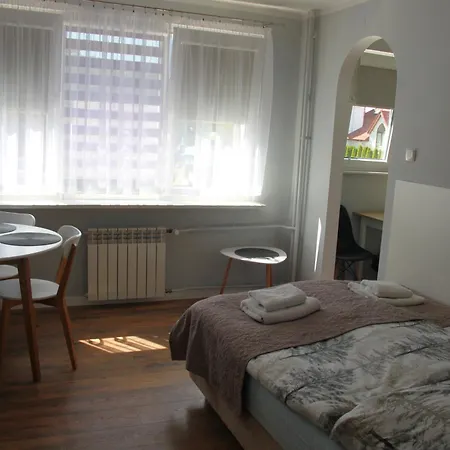 Q Centrum Z Garazem Appartement *
