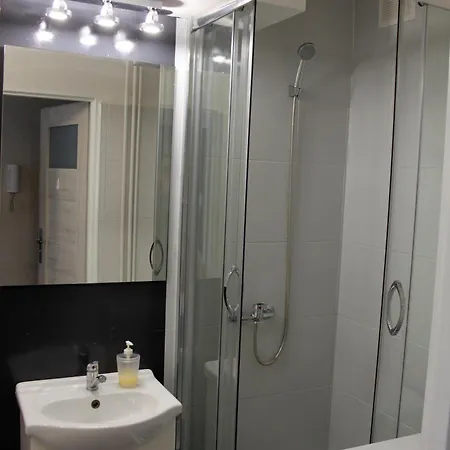 Q Centrum Z Garazem Appartement *