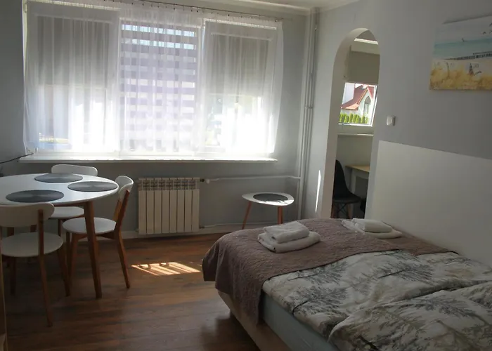Q Centrum Z Garazem Apartman *